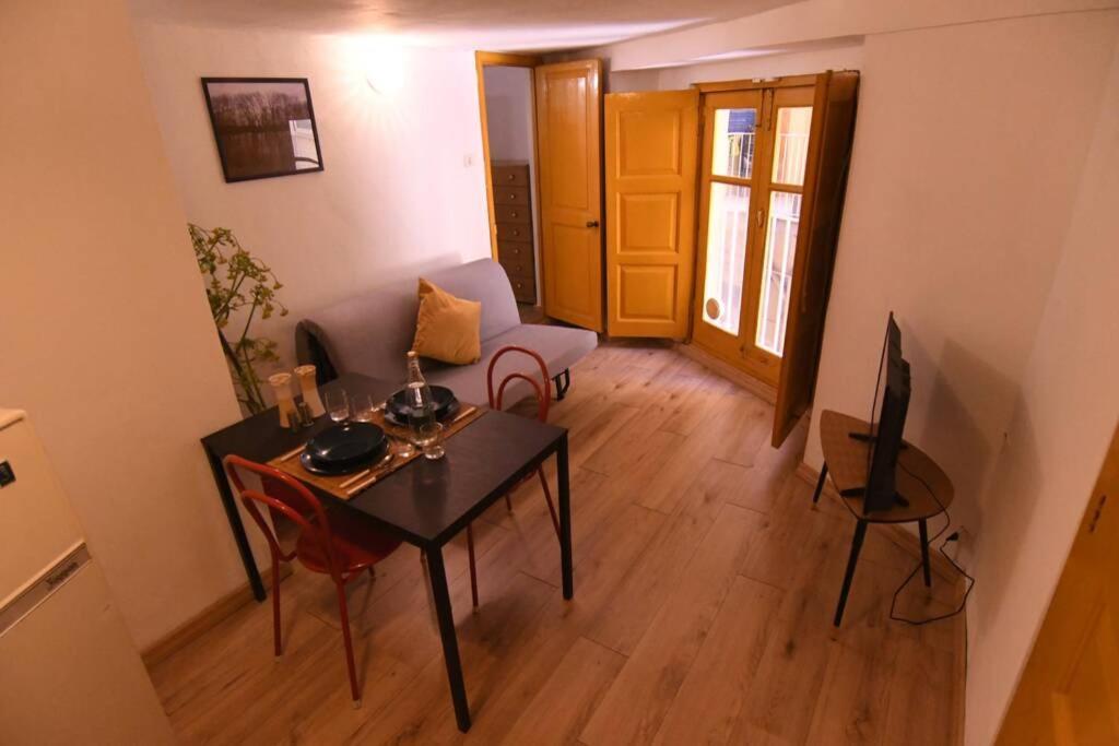 The Yellow House Catania Bagian luar foto